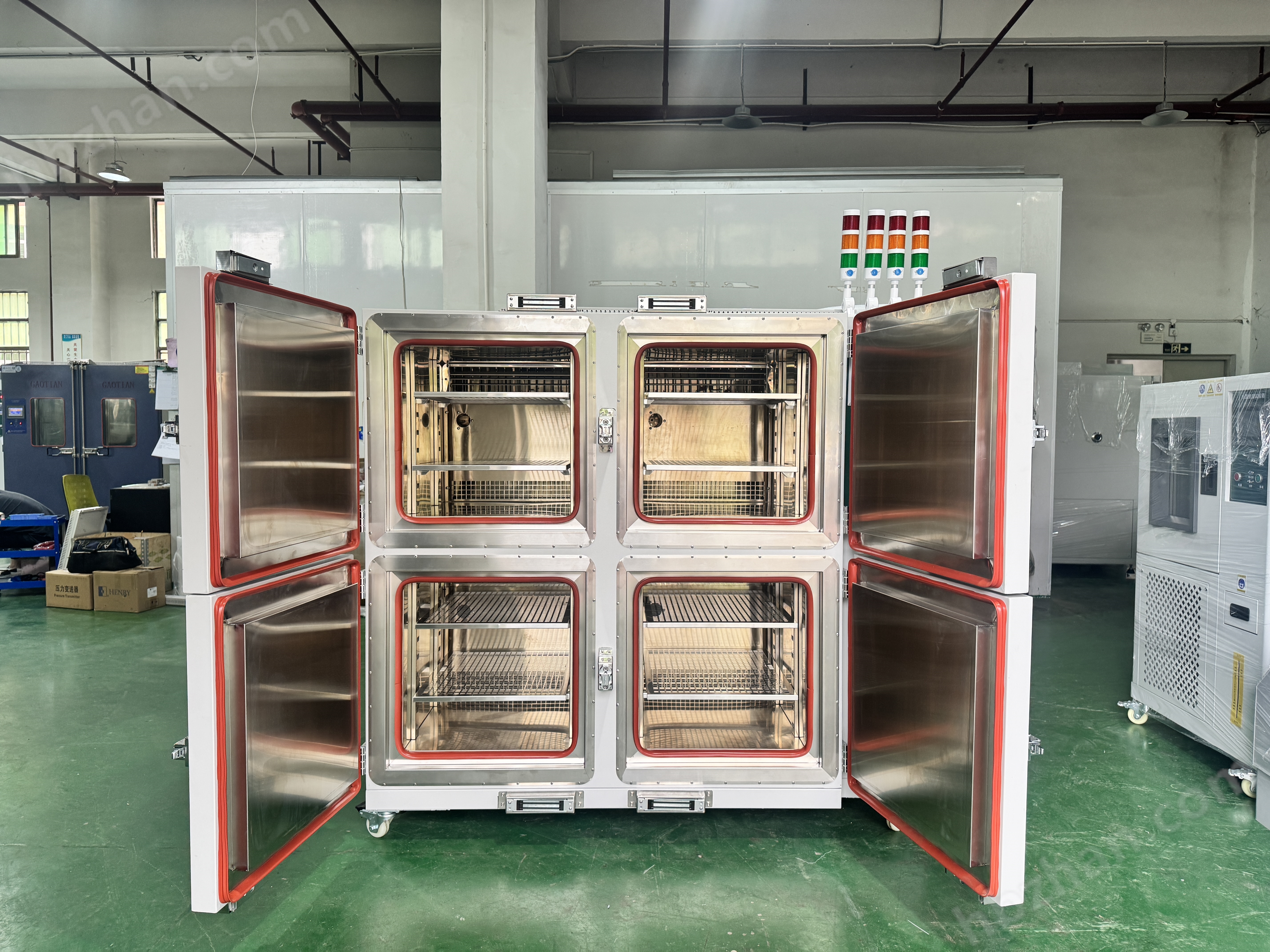 四箱門高溫老化試驗(yàn)箱