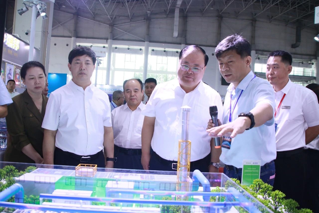 華世潔RARADD滄州首秀引爆全場！首日迎滄州市長率隊巡館