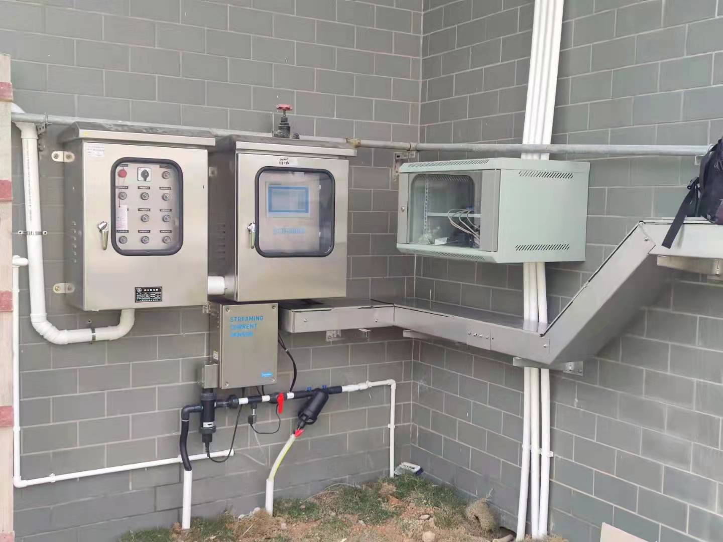 游动电流仪：电化学研究领域的得力助手