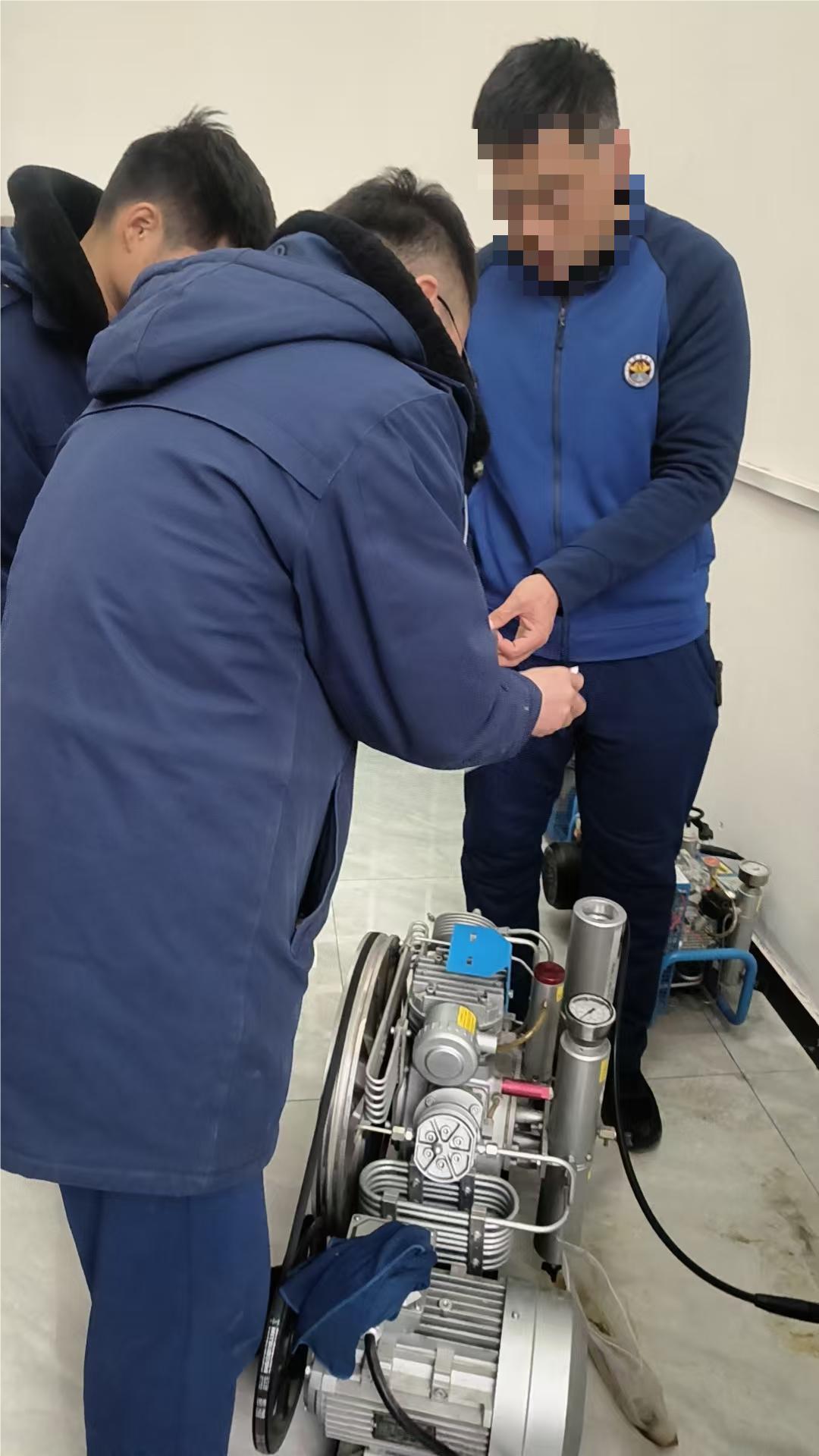 山东莫尔斯电气科技受邀上门维保消防充气泵 专业服务获济宁消防大队认可